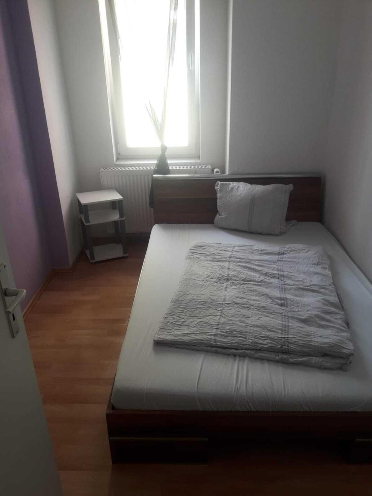 Hostel Im Medizinerviertel Halle  Kamer foto